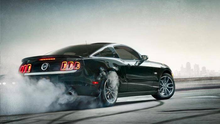 Ford-Mustang-2013-4